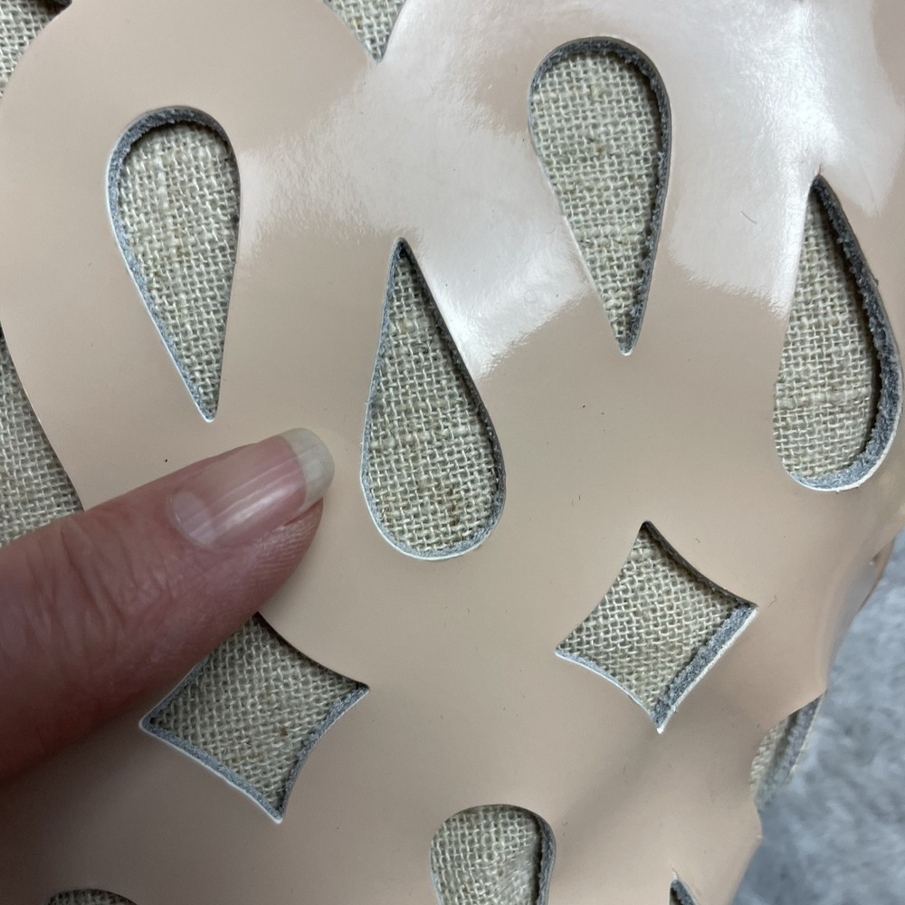 Sondra Roberts Patent Leather Laser Cut Tote Bag Champagne Scalloped 11x13x6 - Picture 13 of 16